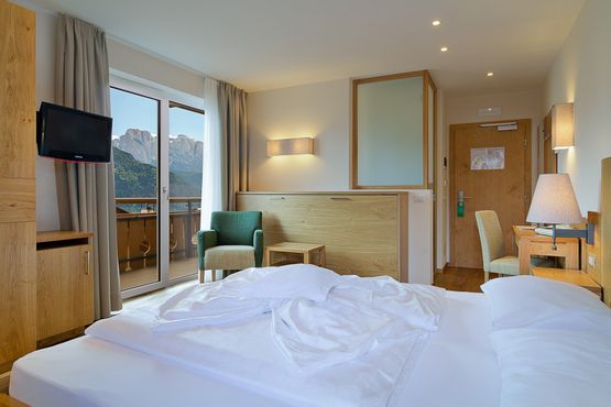 doppelzimmer mit blick auf dolomiten doppelzimmer mit blick auf dolomiten